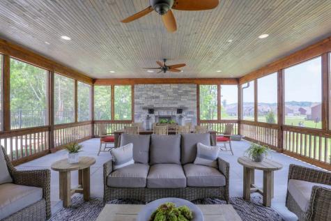 340 Carellton Drive Gallatin TN 37066