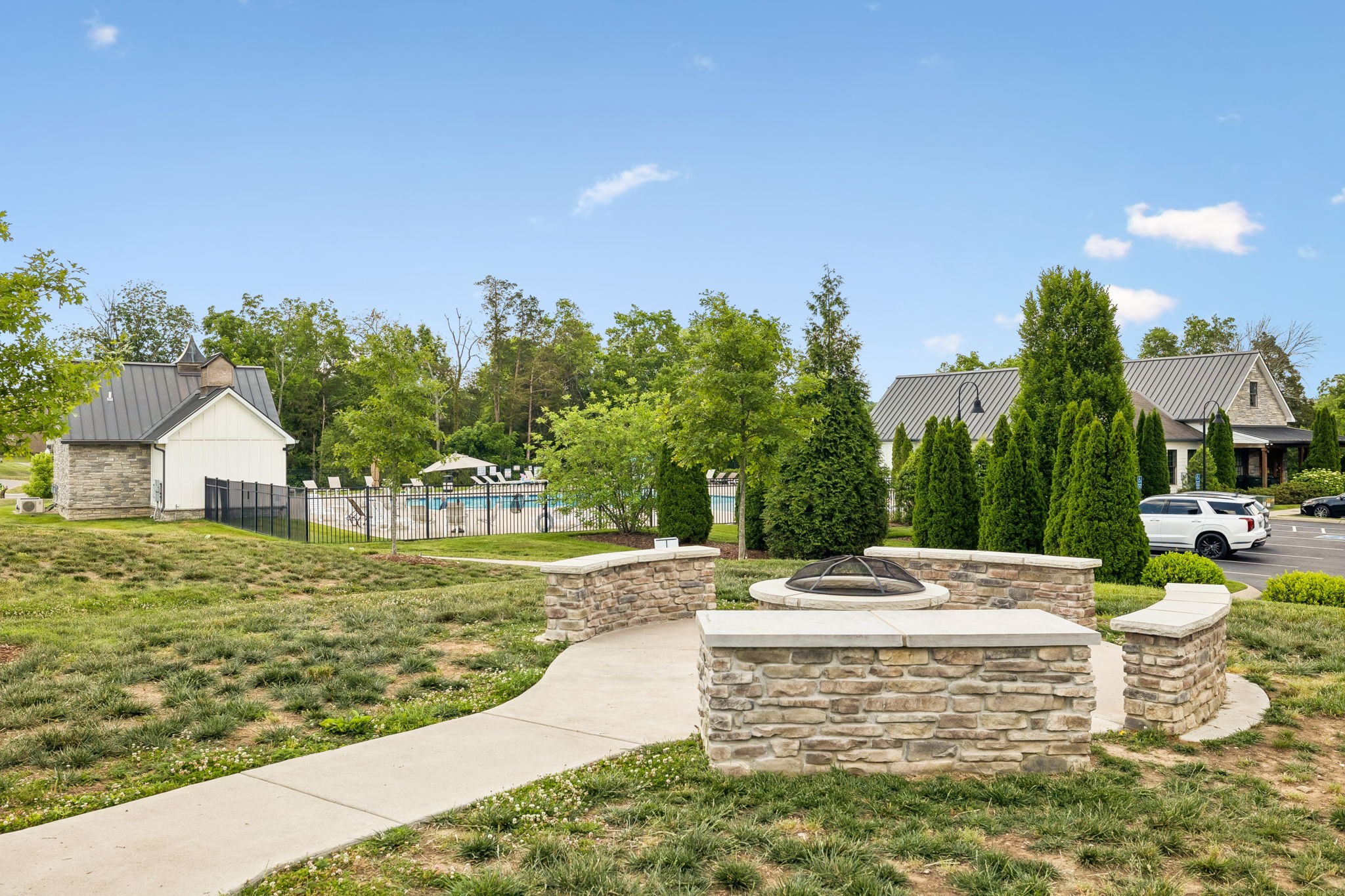 340 Carellton Drive Gallatin TN 37066