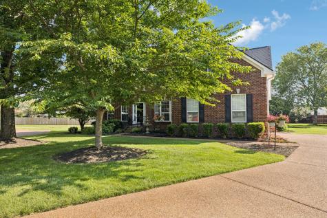 2311 Sunland Court Murfreesboro TN 37128