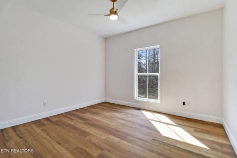 817 Dulog Trail Jamestown TN 38556