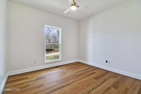 817 Dulog Trail Jamestown TN 38556