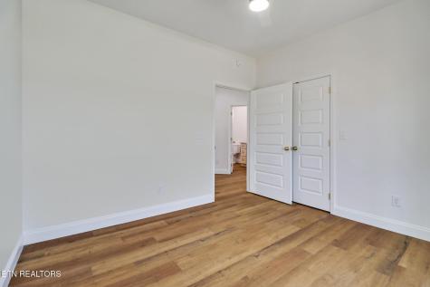 817 Dulog Trail Jamestown TN 38556