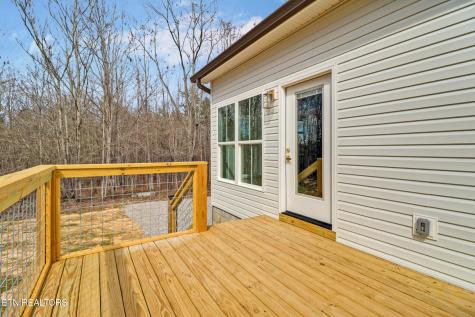 817 Dulog Trail Jamestown TN 38556