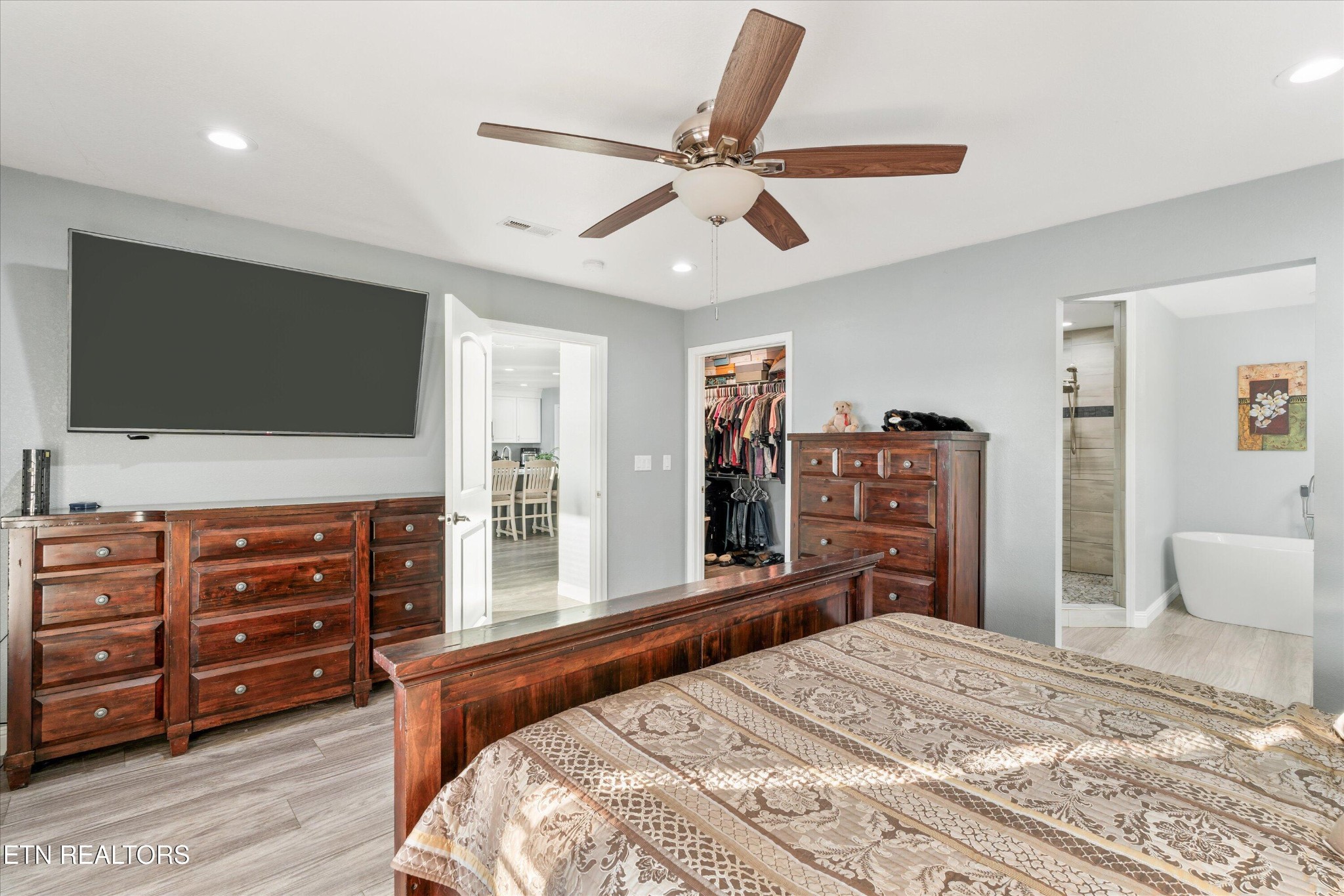 313 Sunrise Trail Dandridge TN 37725