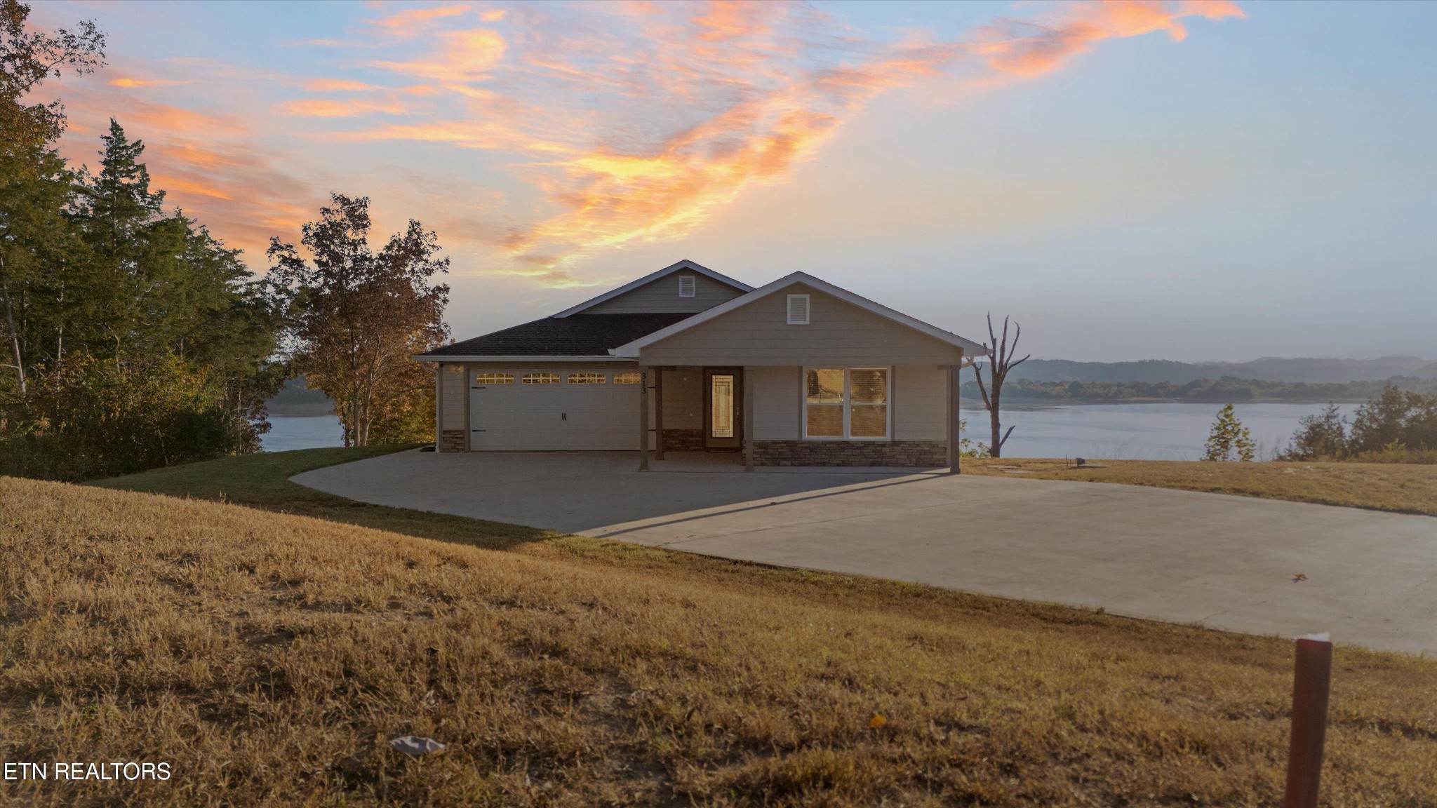 313 Sunrise Trail Dandridge TN 37725