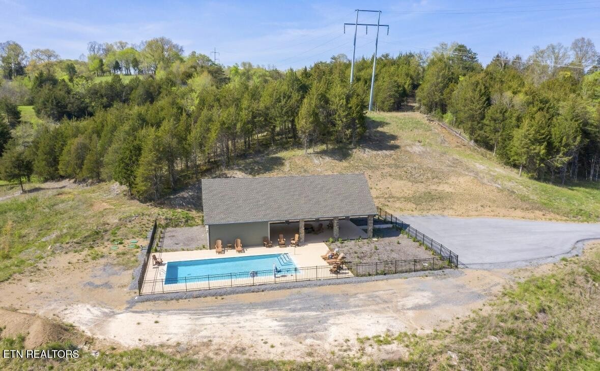 313 Sunrise Trail Dandridge TN 37725