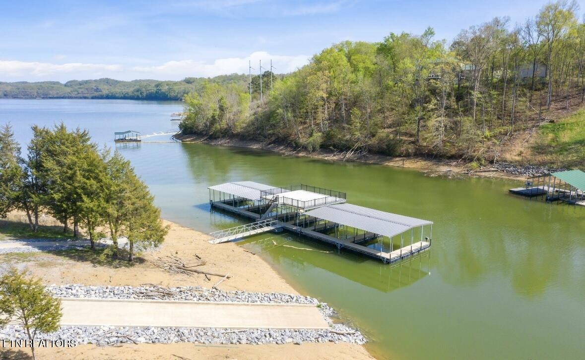 313 Sunrise Trail Dandridge TN 37725