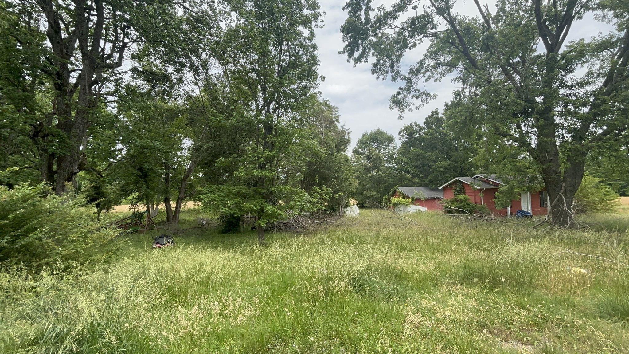 1229 N 1st Street Westmoreland TN 37186