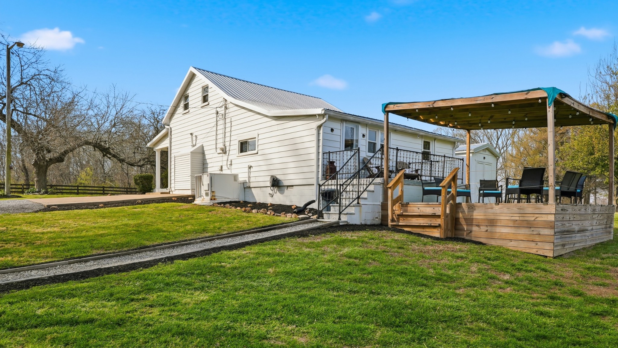 2830 Lockertsville Road Ashland City TN 37015