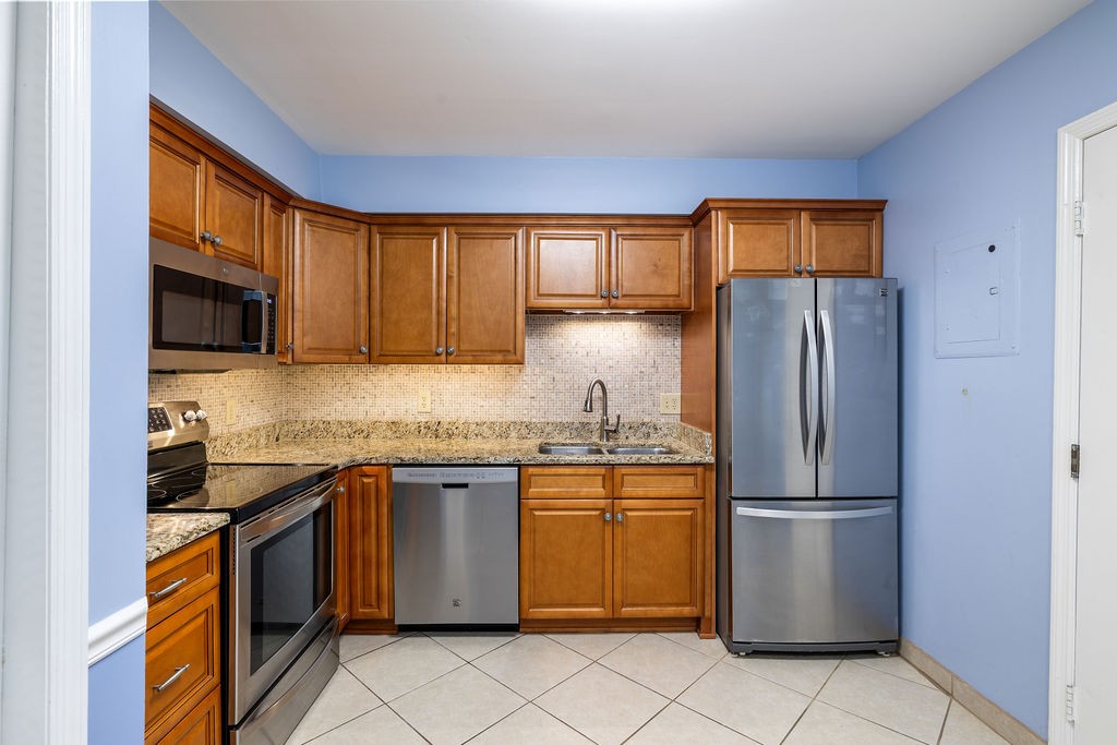 324 Deer Lake Drive Nashville TN 37221