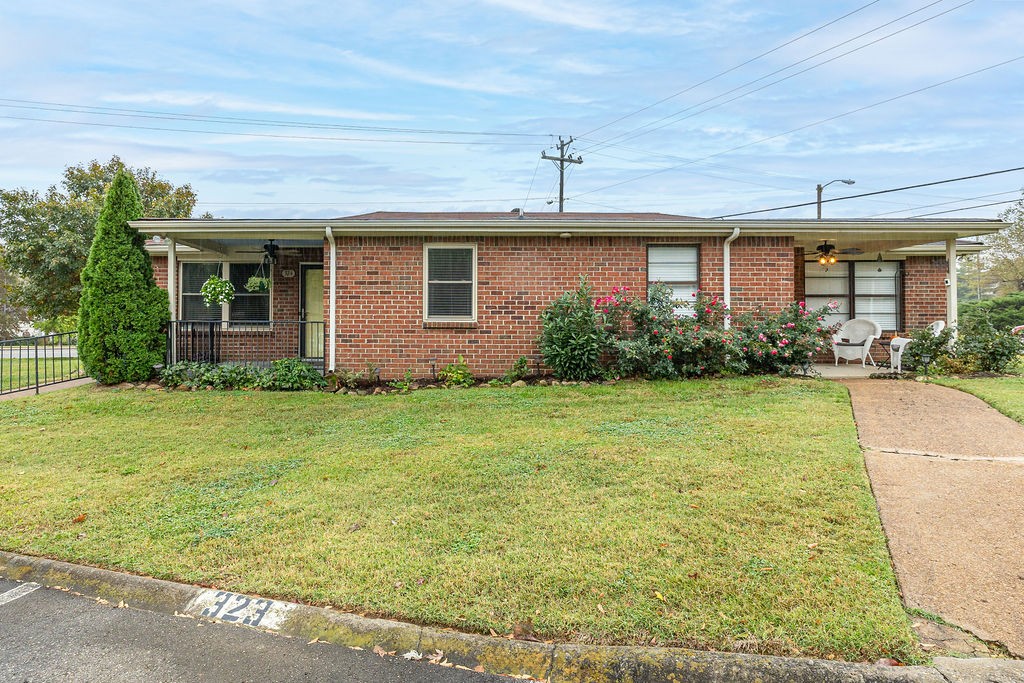 324 Deer Lake Drive Nashville TN 37221