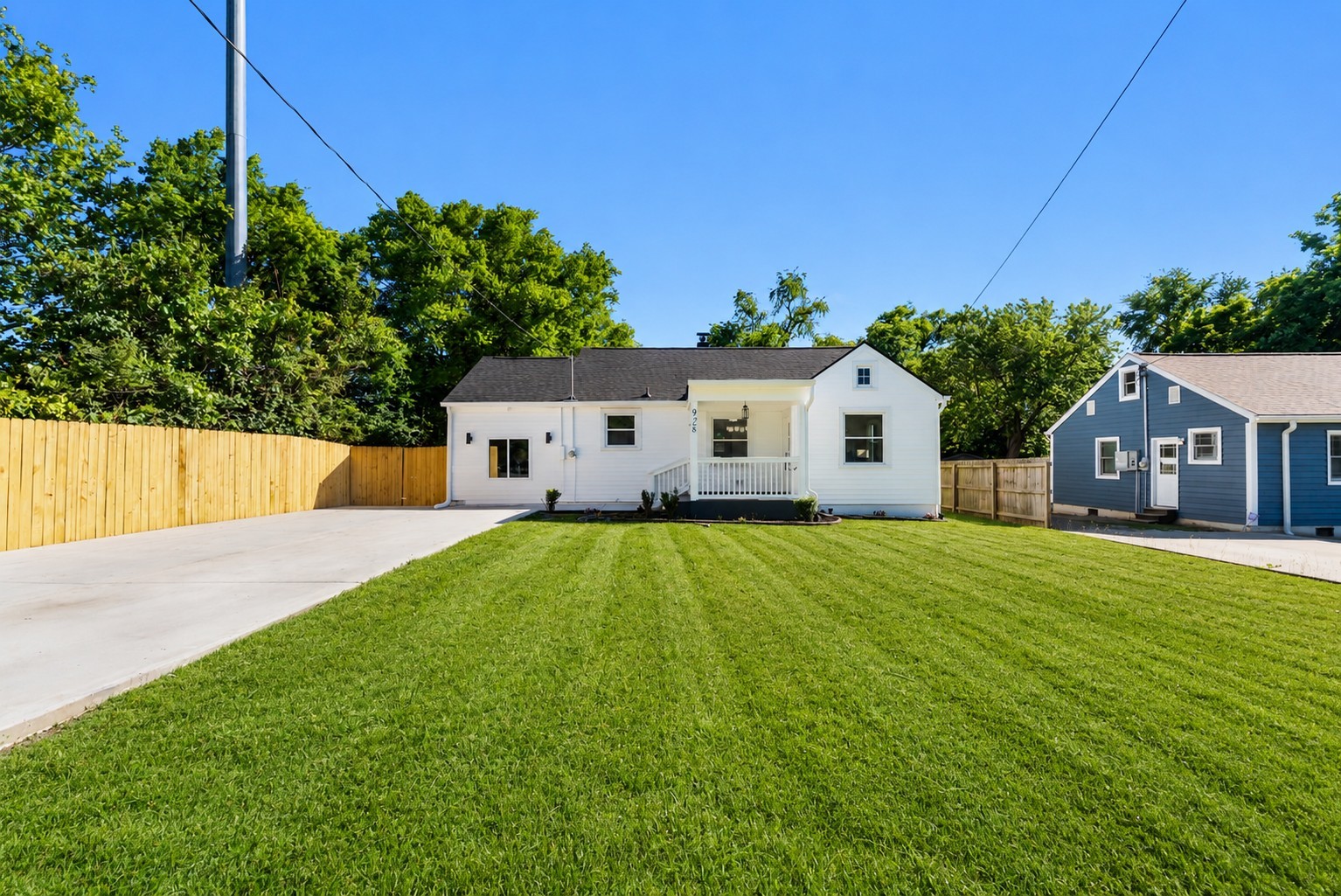 928 Chickasaw Avenue Nashville TN 37207