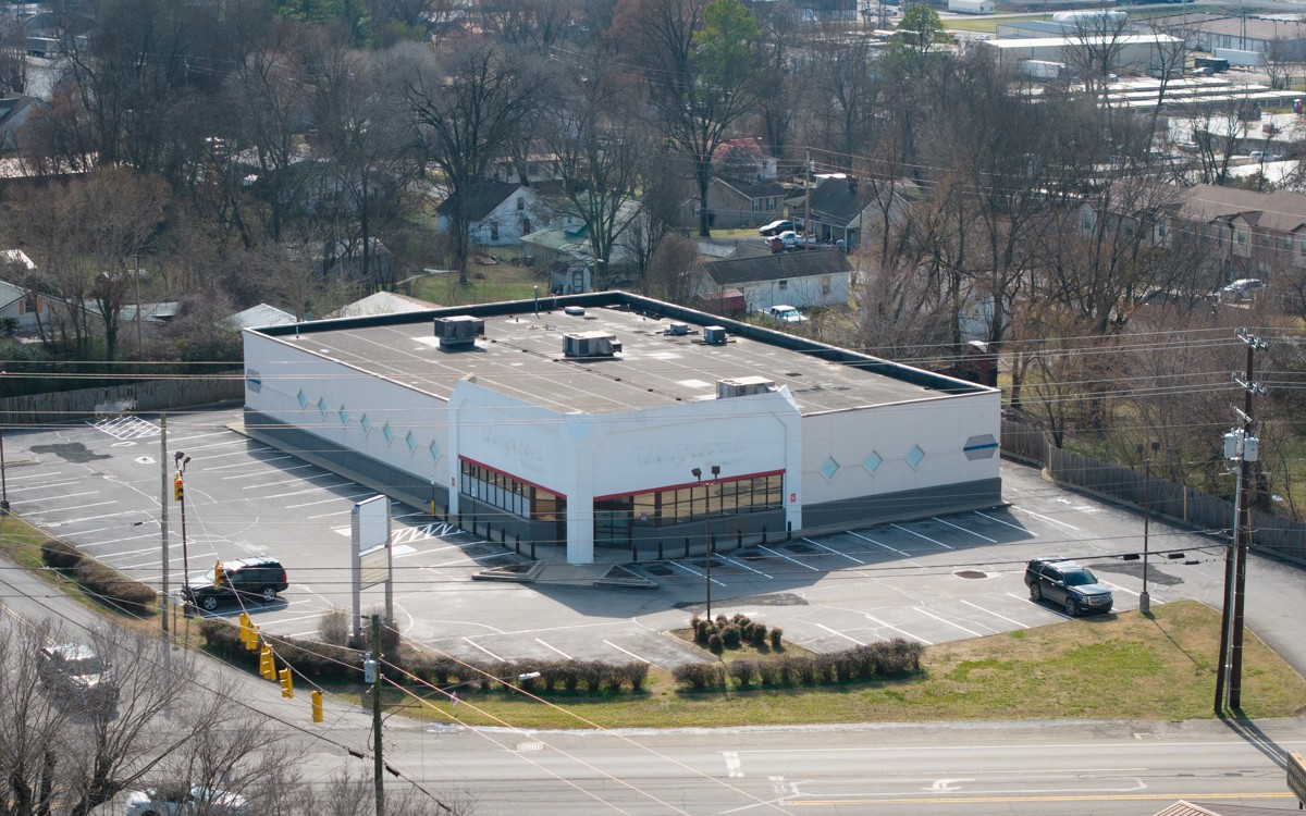210 E Mcmurry Boulevard Hartsville TN 37074