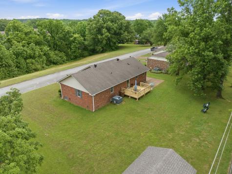 121 New Renfroe Street Lexington TN 38351
