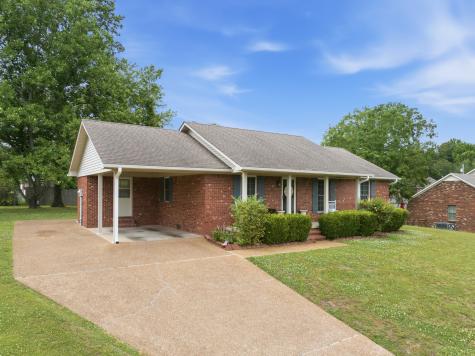 121 New Renfroe Street Lexington TN 38351