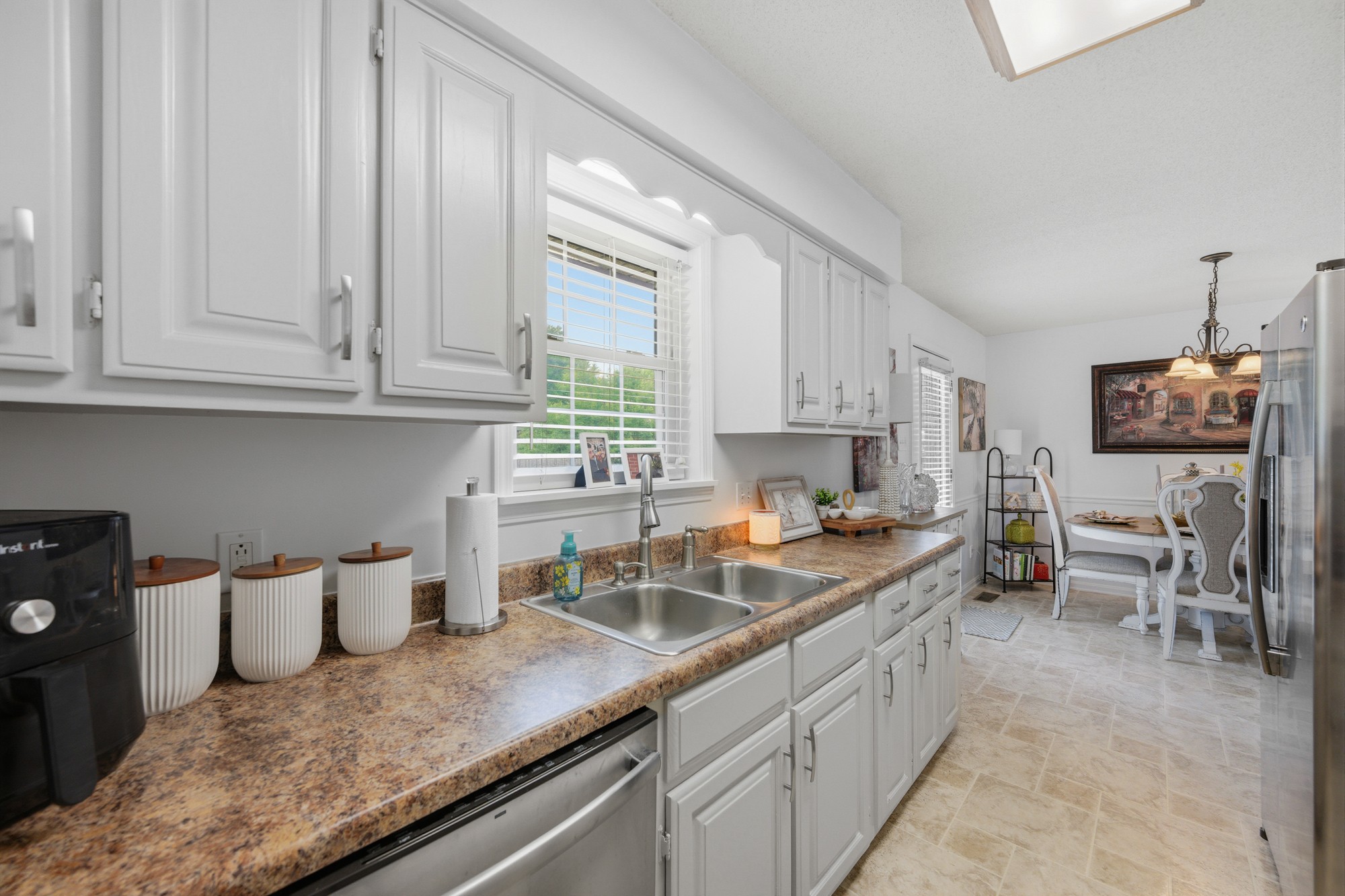 121 New Renfroe Street Lexington TN 38351