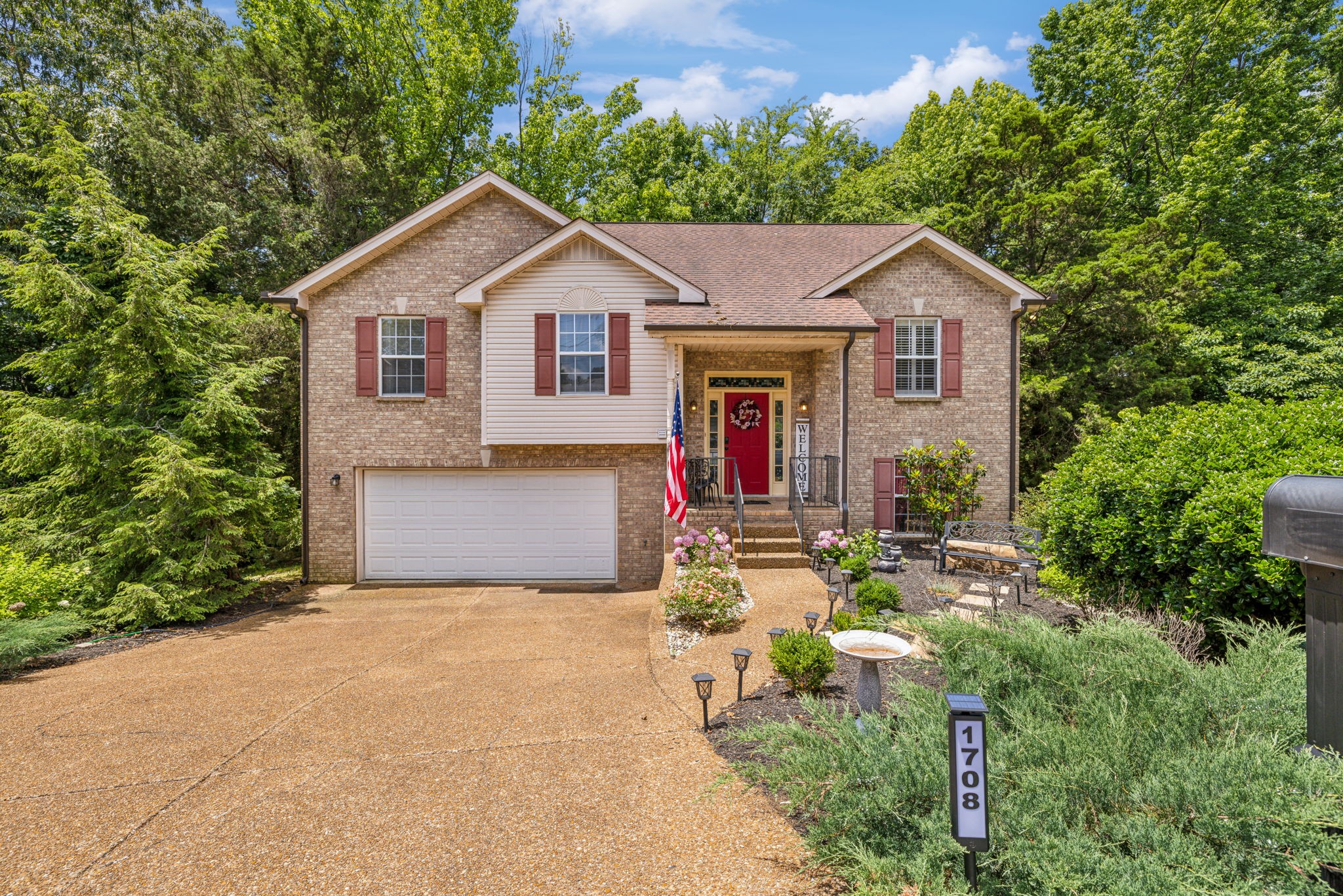 1708 Elm Run Way Nashville TN 37214