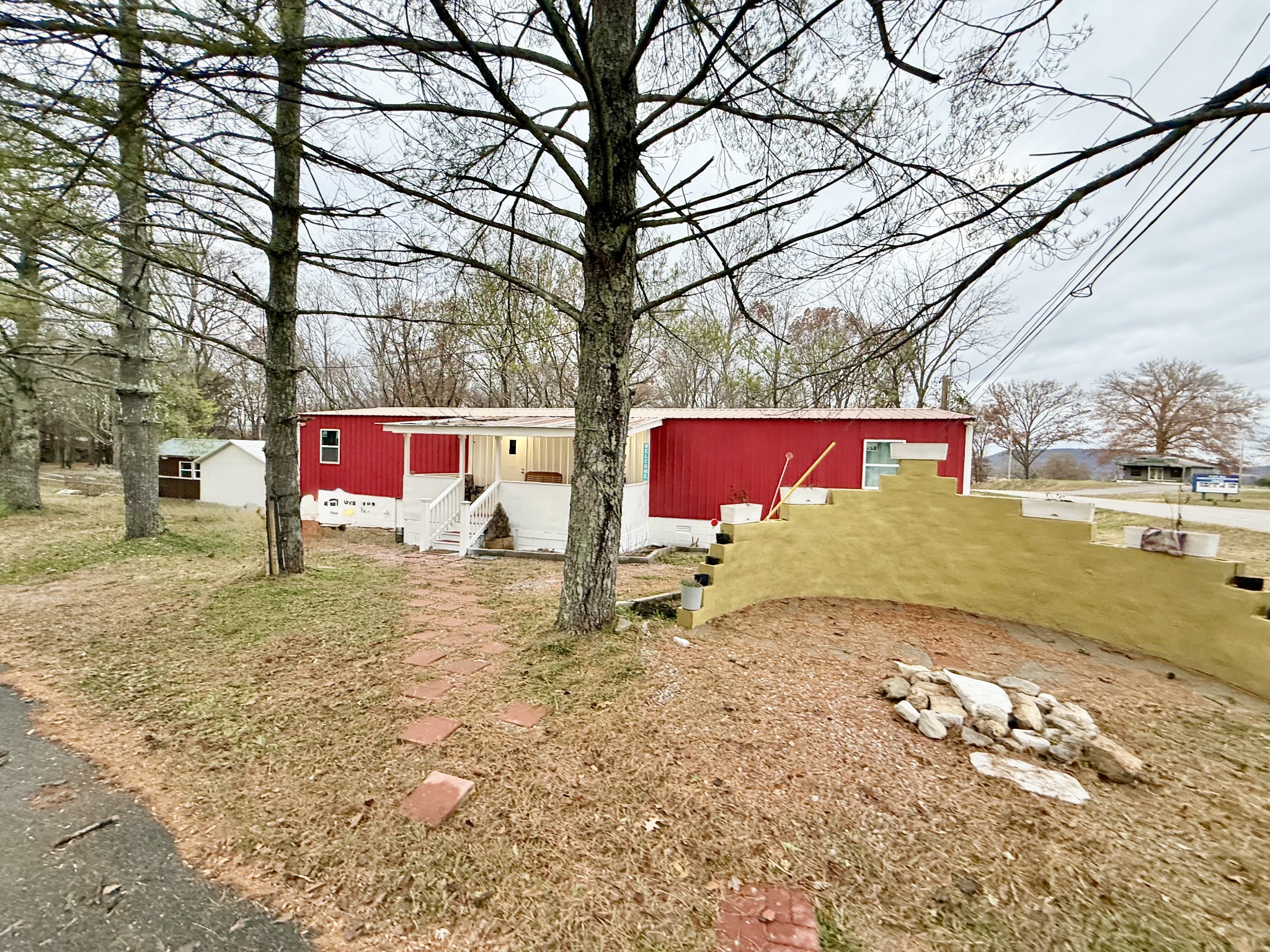 2781 Newt Mcknight Road Mcminnville TN 37110