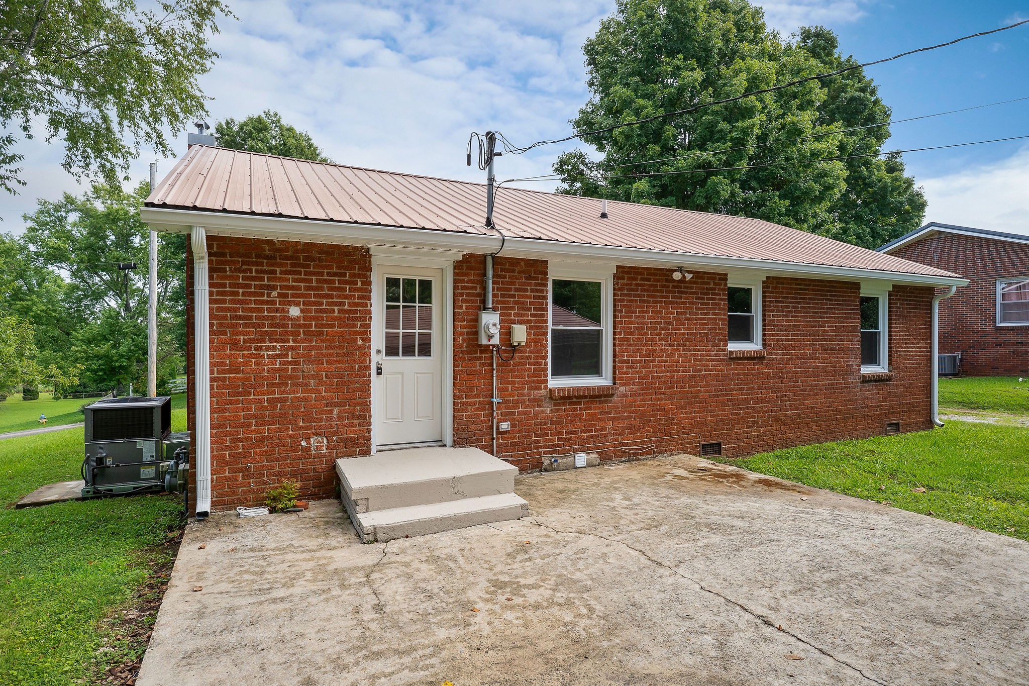 218 Roosevelt Road Mcminnville TN 37110