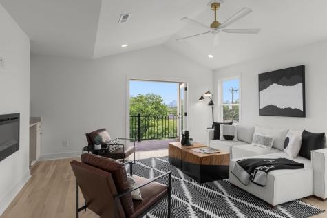 917A 33rd Ave, N Nashville TN 37209