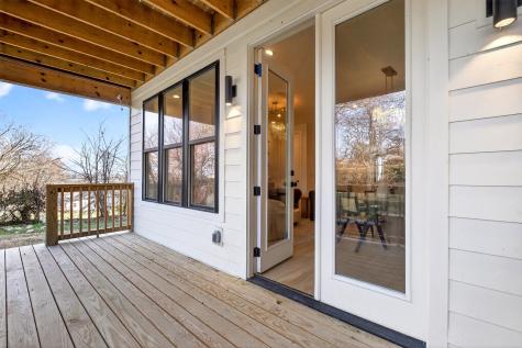 917A 33rd Ave, N Nashville TN 37209
