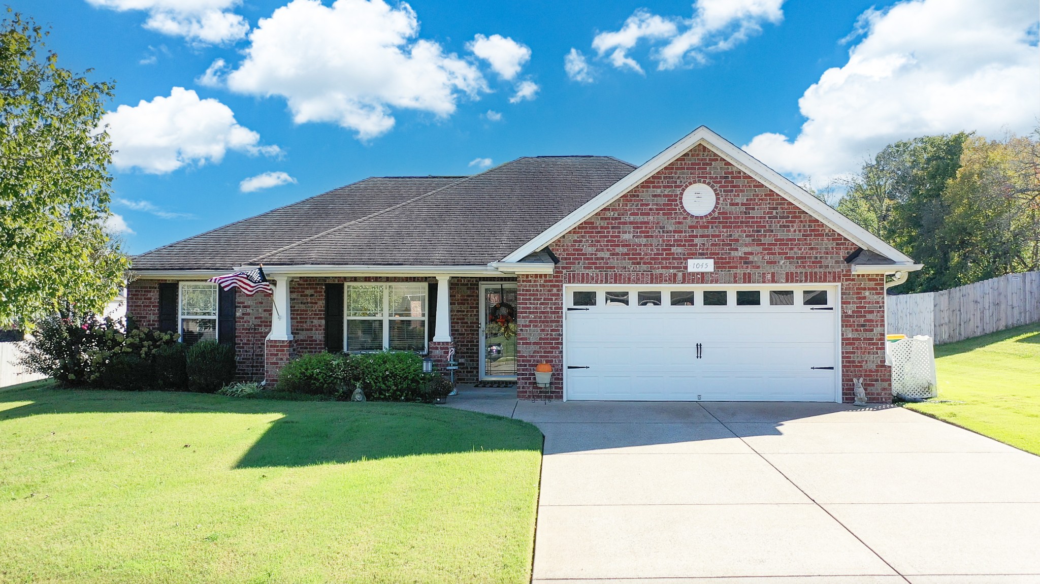 1045 Hummingbird Lane Spring Hill TN 37174