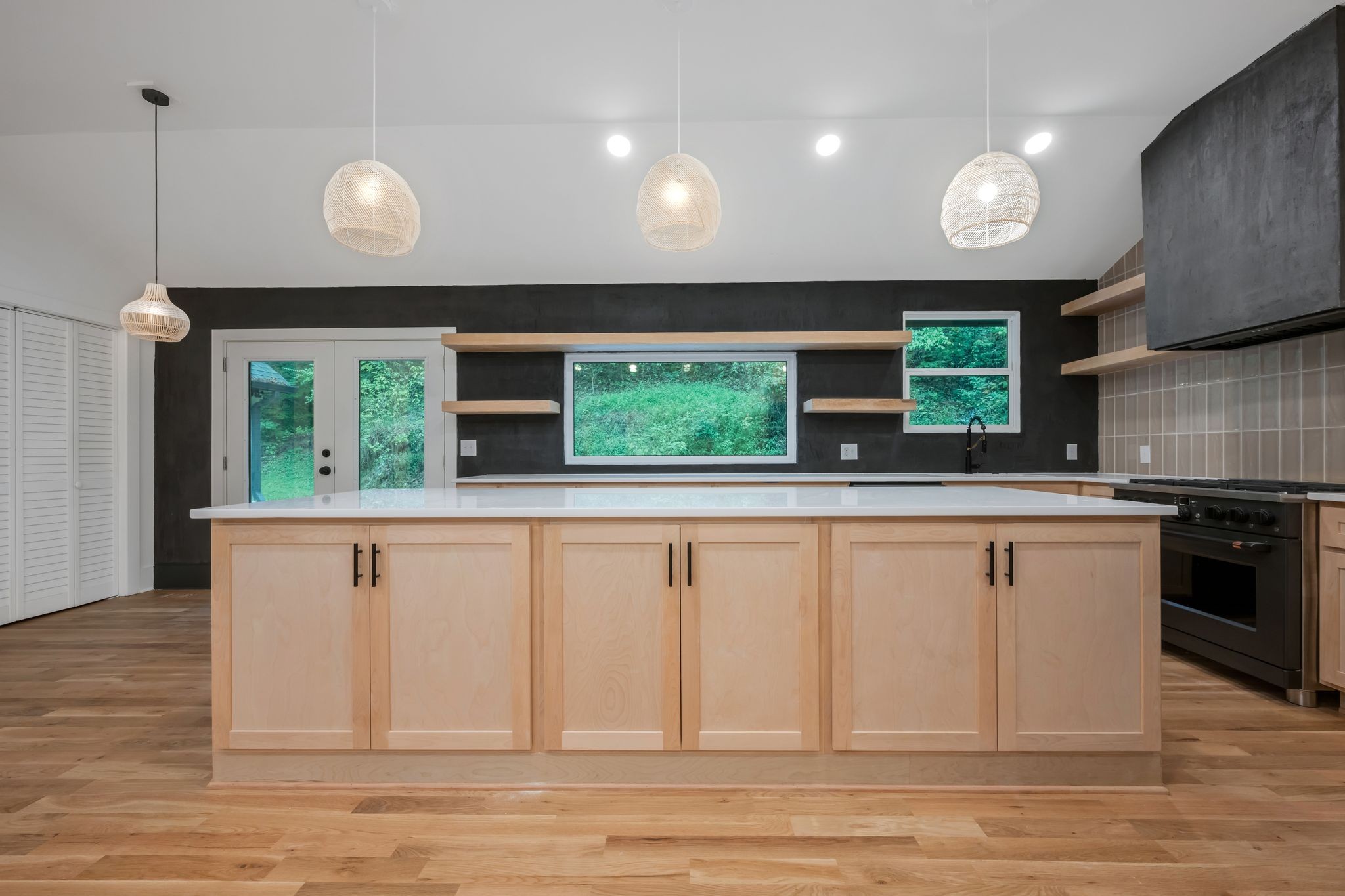 1032 Paint Pony Trail Pegram TN 37143