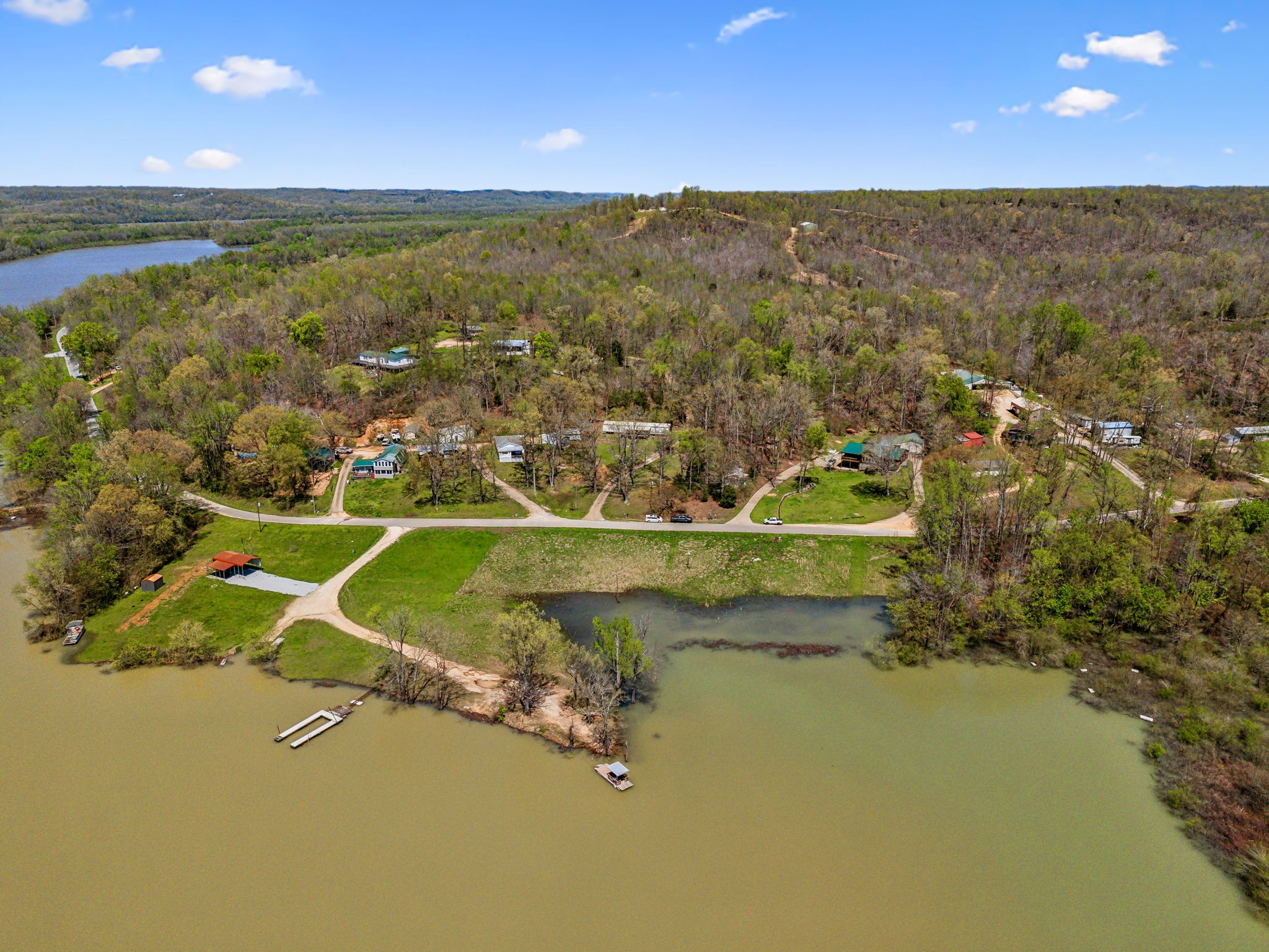 11460 Crooked Creek Road Lobelville TN 37097