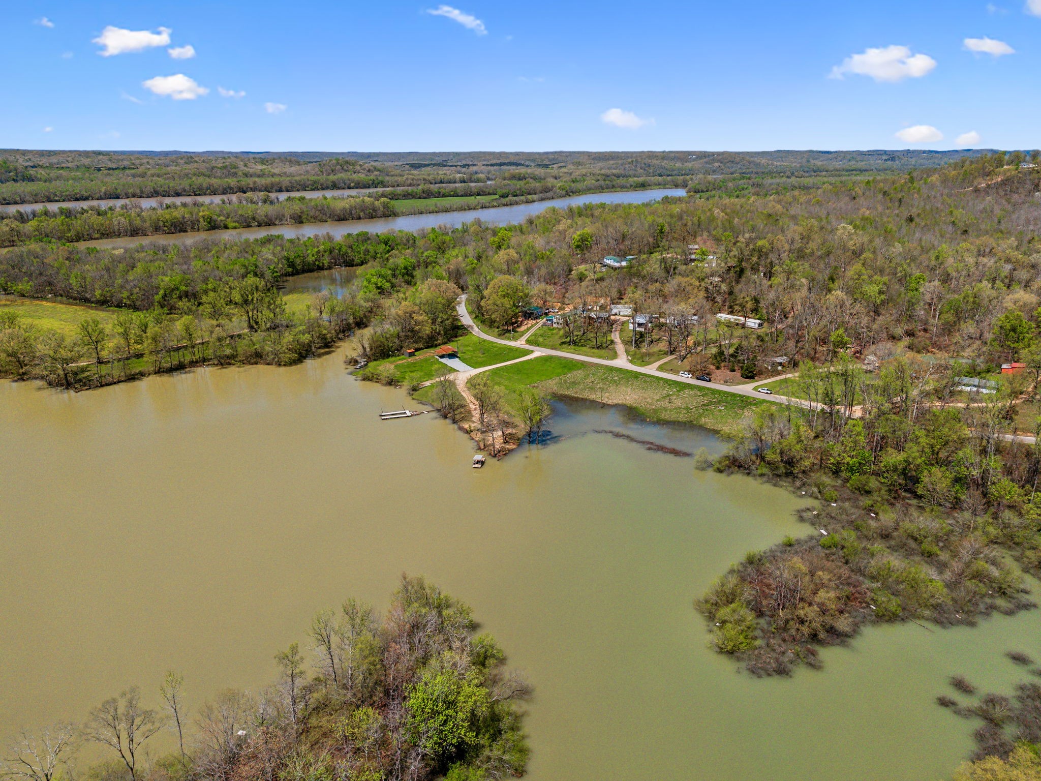 11460 Crooked Creek Road Lobelville TN 37097