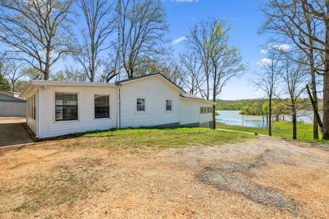 11460 Crooked Creek Road Lobelville TN 37097