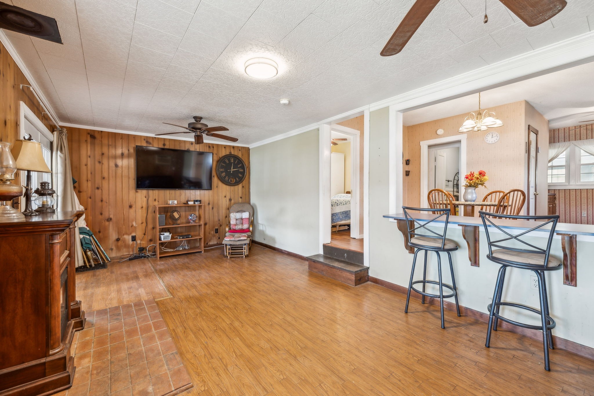 11460 Crooked Creek Road Lobelville TN 37097