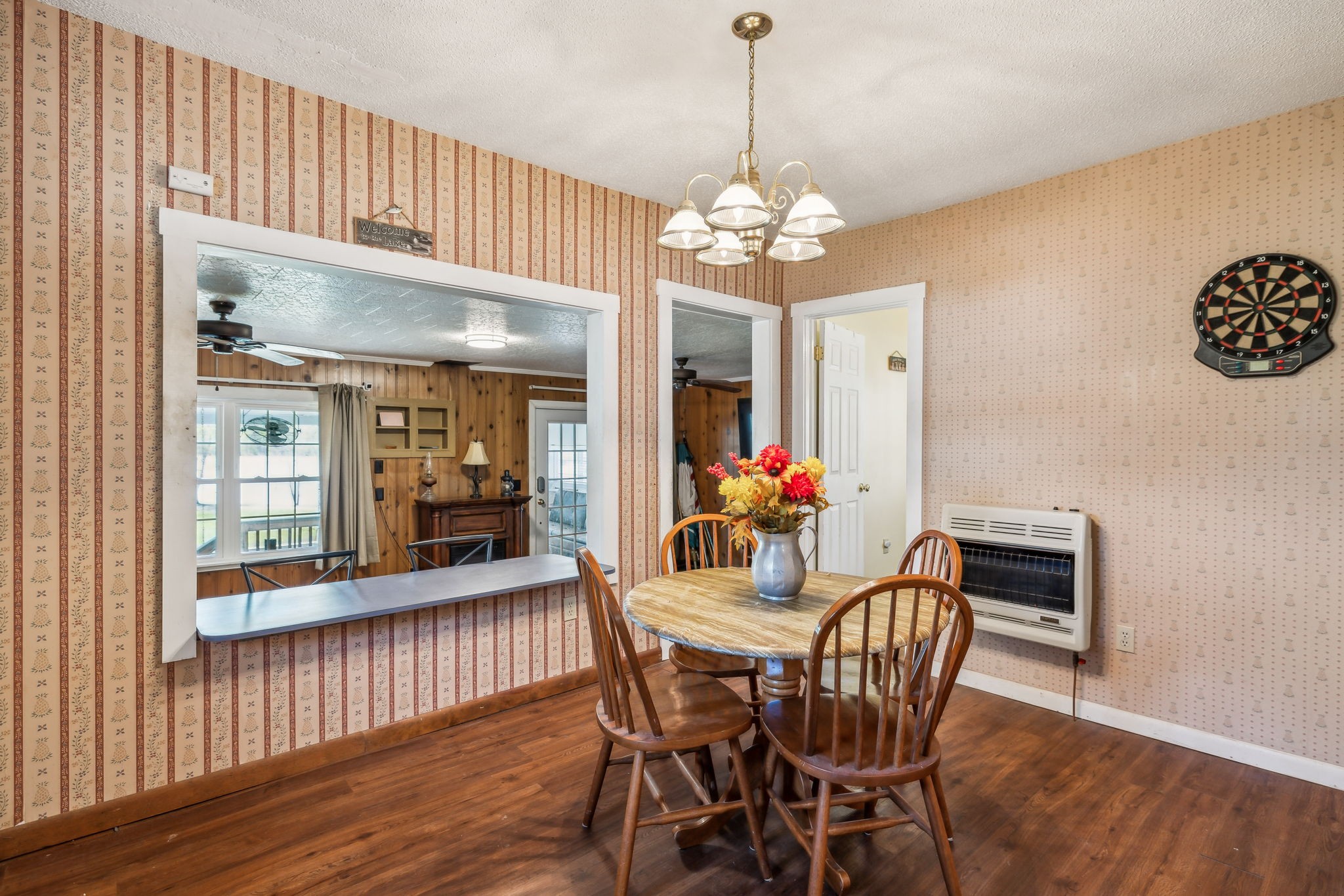 11460 Crooked Creek Road Lobelville TN 37097