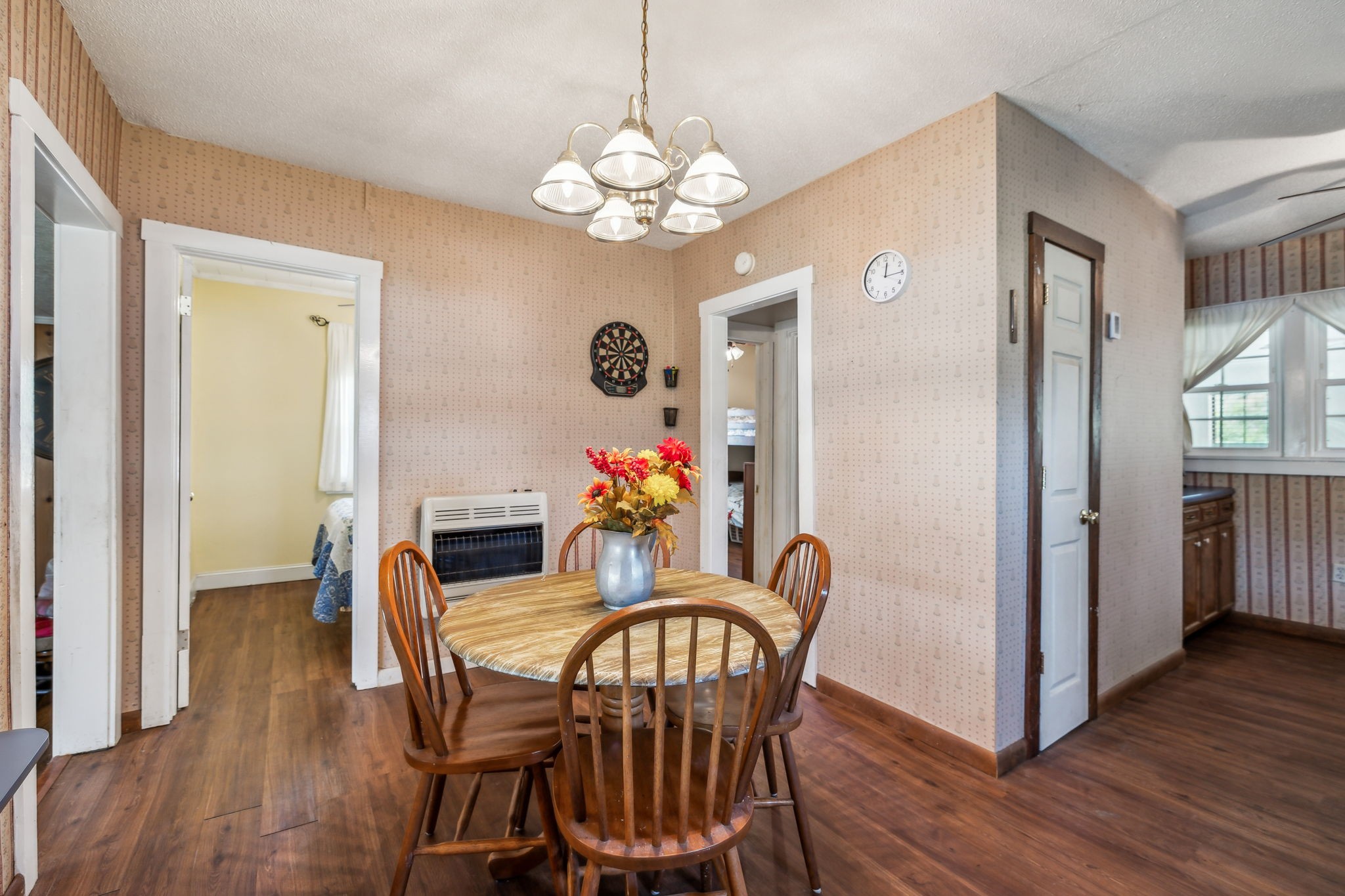 11460 Crooked Creek Road Lobelville TN 37097