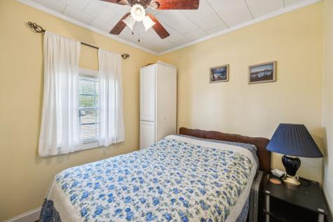 11460 Crooked Creek Road Lobelville TN 37097