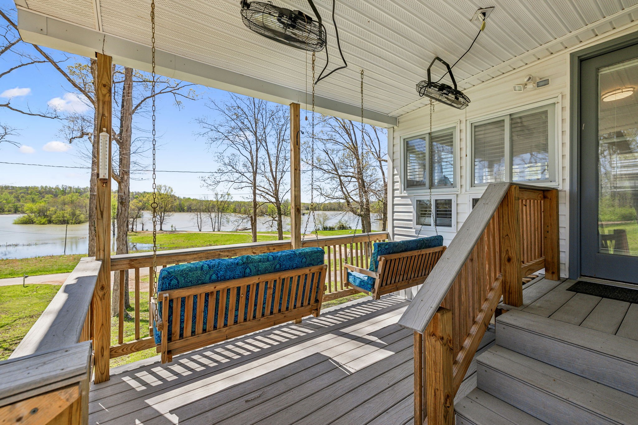 11460 Crooked Creek Road Lobelville TN 37097