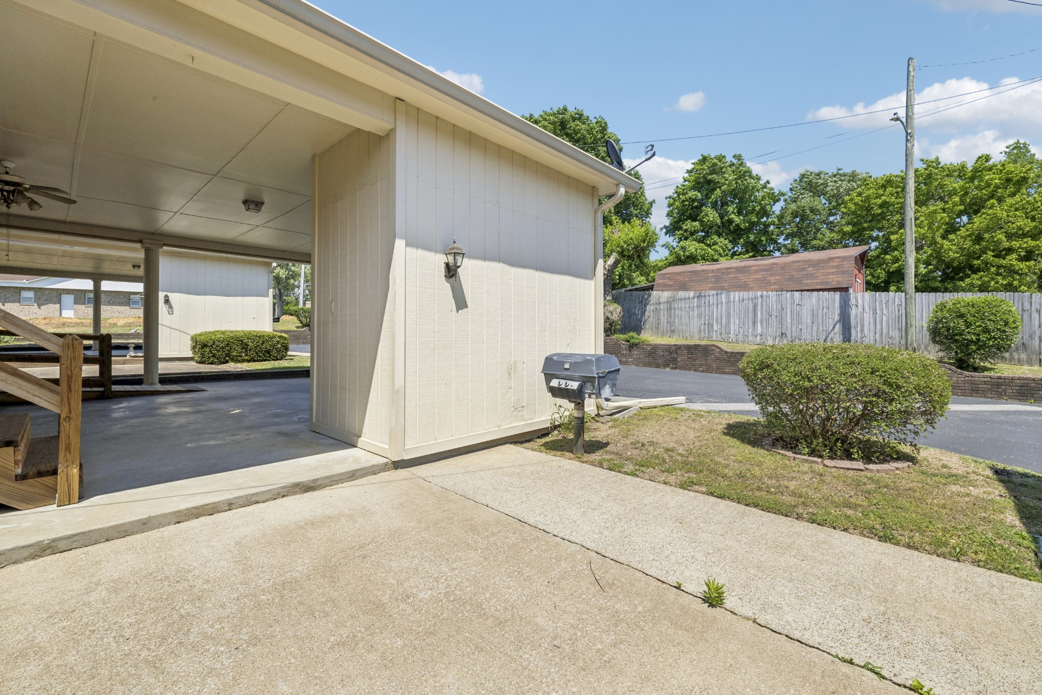 2204 Ruth Street Springfield TN 37172