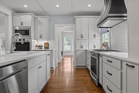330 Crestway Drive Chattanooga TN 37411