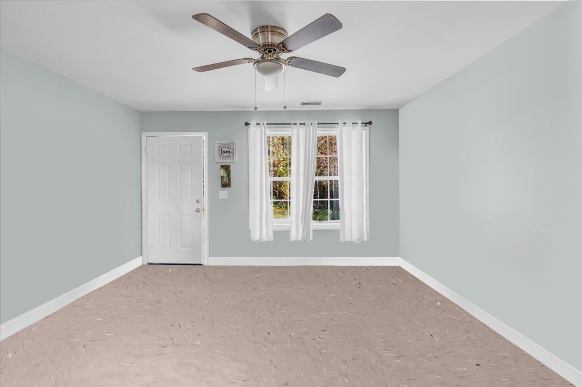 34 Sr 399 Palmer TN 37365