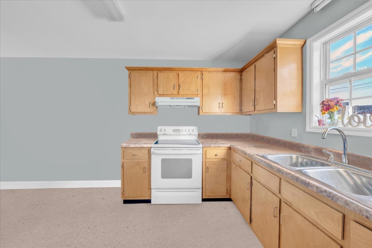 34 Sr 399 Palmer TN 37365