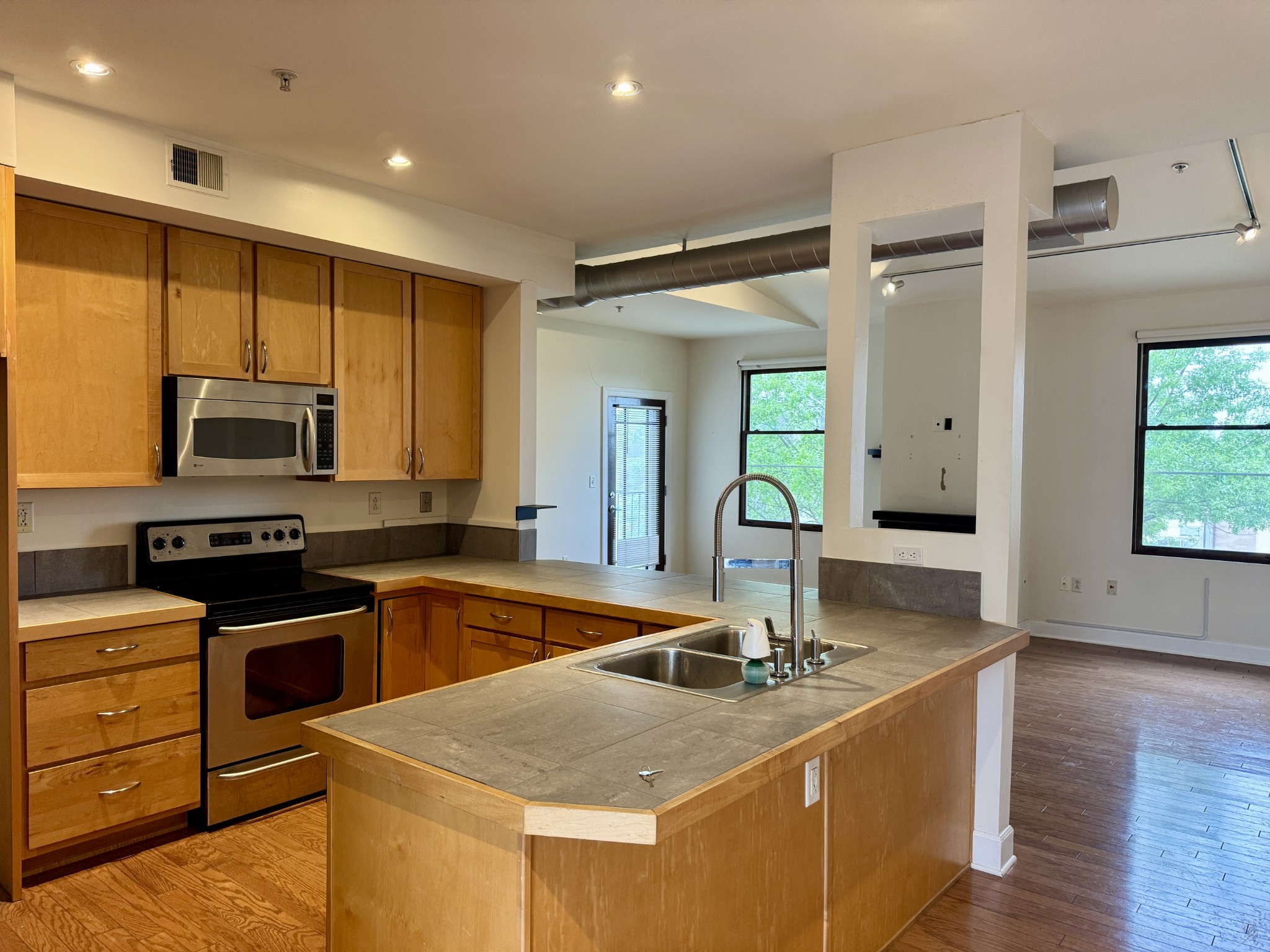 800 Woodland Street Nashville TN 37206