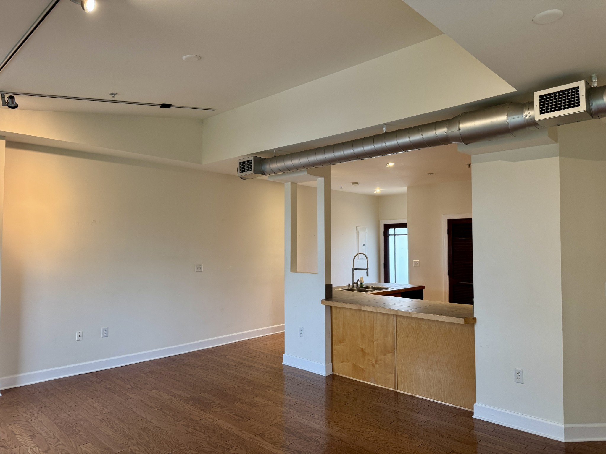 800 Woodland Street Nashville TN 37206
