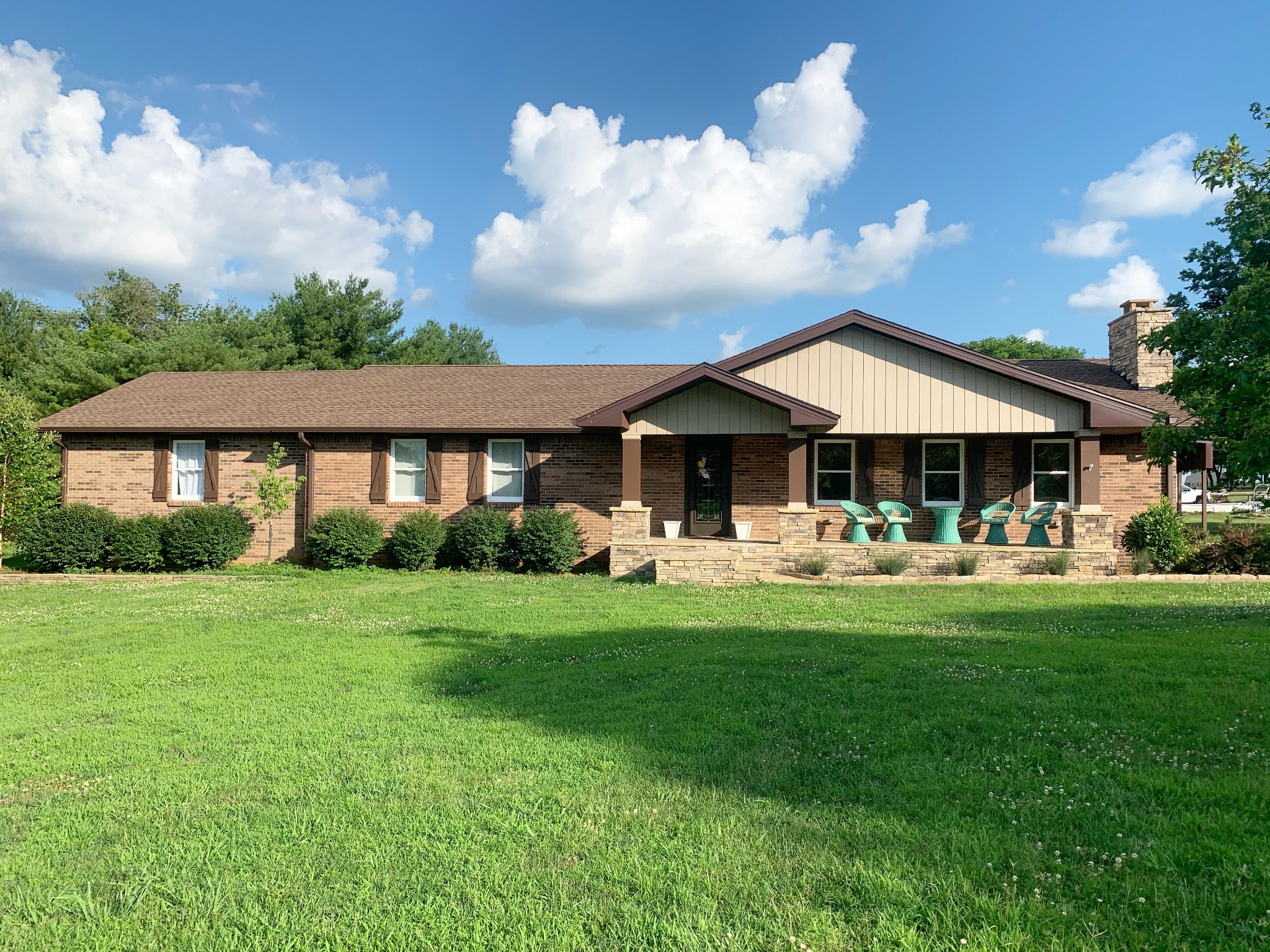 2446 Hwy 31, E Gallatin TN 37066