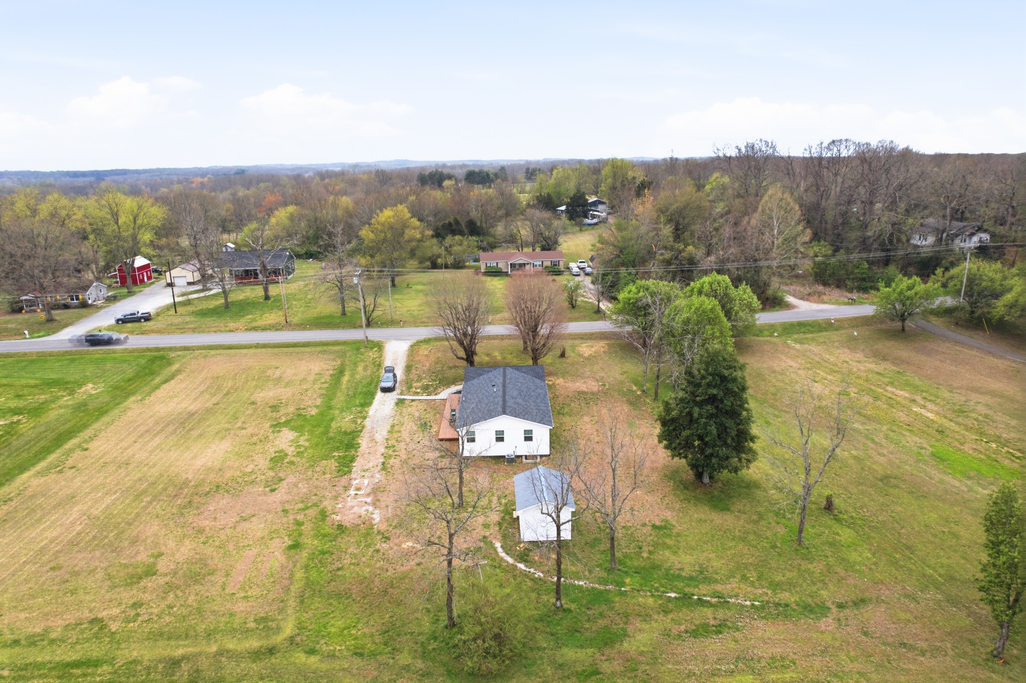 1237 Abiff Road Bon Aqua TN 37025