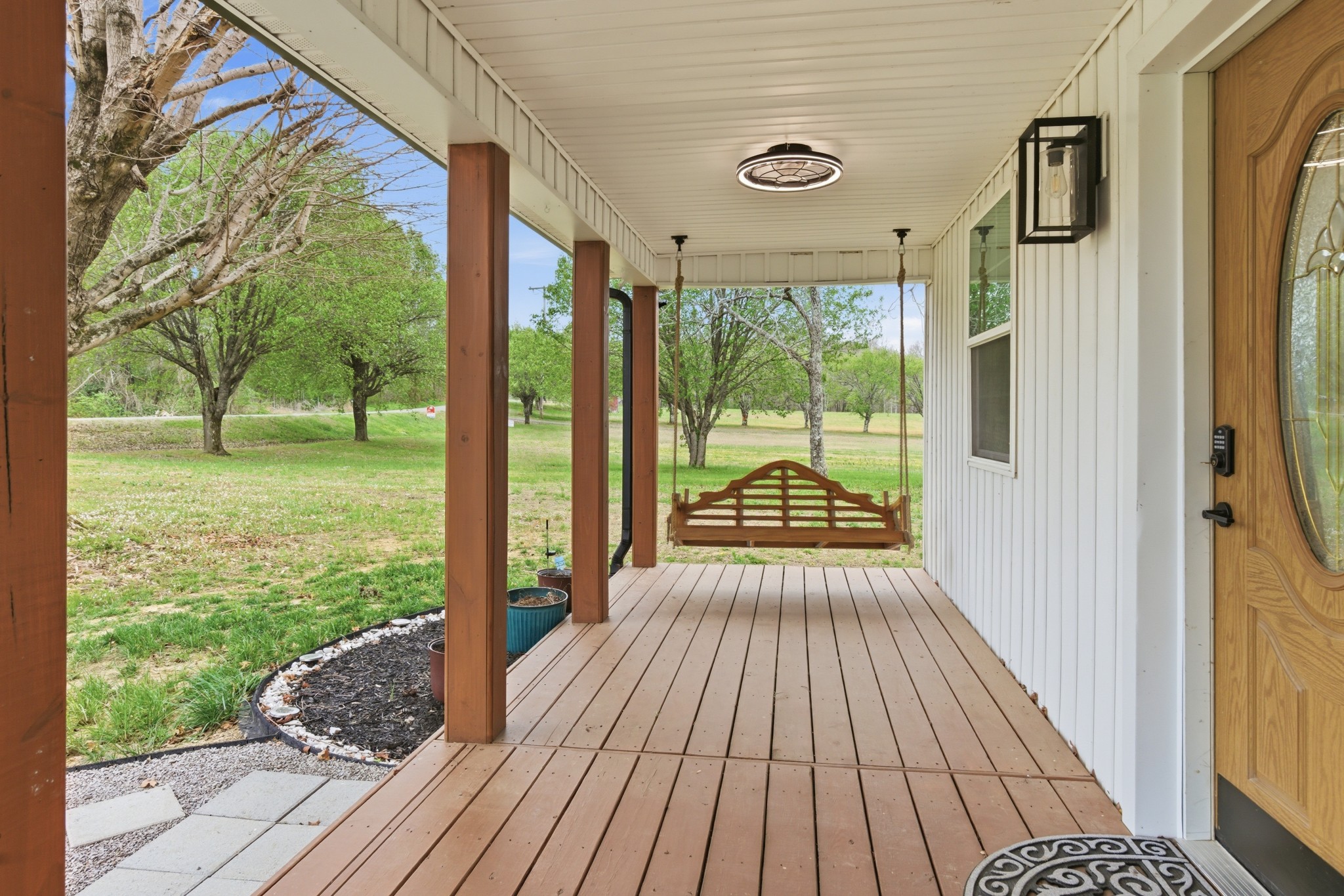 1237 Abiff Road Bon Aqua TN 37025