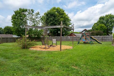 201 Blueberry Street White House TN 37188