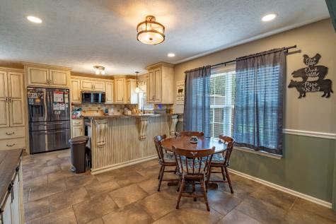 201 Blueberry Street White House TN 37188