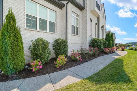 1742 Barrow Lane Brentwood TN 37027