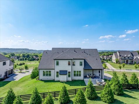 1742 Barrow Lane Brentwood TN 37027