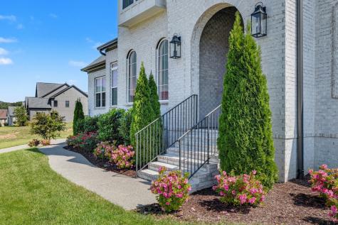 1742 Barrow Lane Brentwood TN 37027