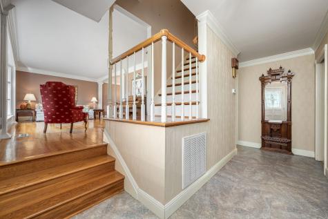 210 Lakewood Drive Tullahoma TN 37388